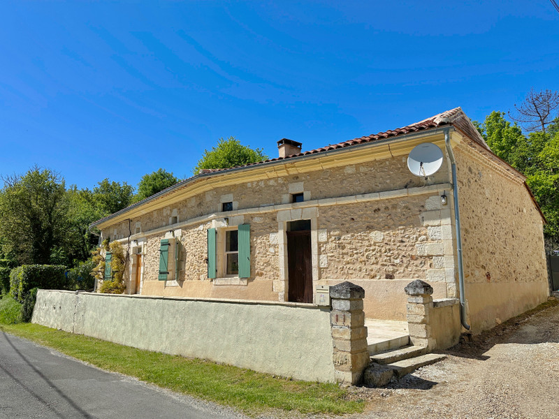 Maison à vendre à Siorac-de-Ribérac, Dordogne - 285 000 € - photo 1