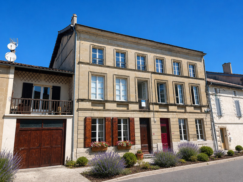 French property for sale in Saint-Barthélemy-d'Agenais, Lot-et-Garonne - €269,840 - photo 0