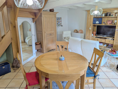 French property for sale in Feusines, Indre - €162,000 - photo 3