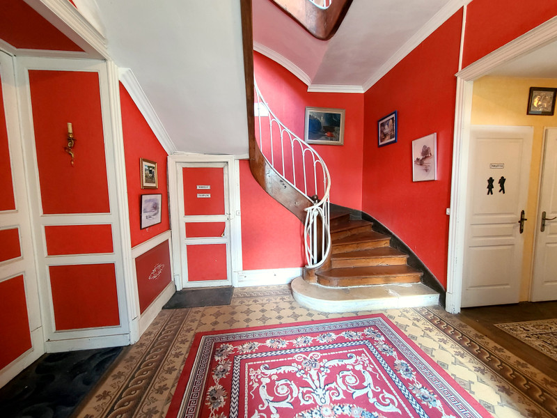 French property for sale in Ruffec, Charente - €413,400 - photo 4