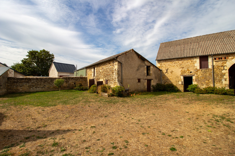 French property for sale in Antogny-le-Tillac, Indre-et-Loire - €99,000 - photo 9