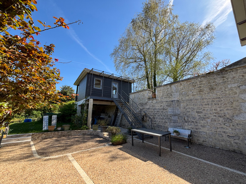 French property for sale in Angoulême, Charente - €367,500 - photo 6