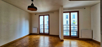 French property for sale in Paris 16e Arrondissement, Paris - €340,000 - photo 3