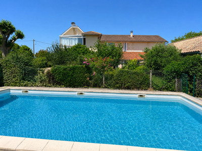 French property for sale in Saint-Christoly-de-Blaye, Gironde - €477,000 - photo 3