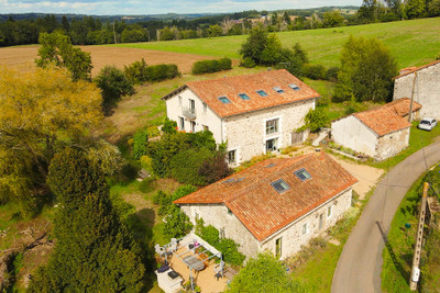 French property for sale in Bussière-Badil, Dordogne - €691,000 - photo 1