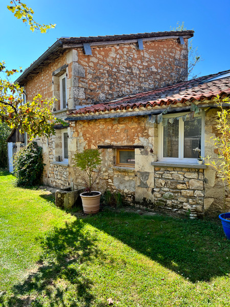 French property for sale in Javerlhac-et-la-Chapelle-Saint-Robert, Dordogne - €162,000 - photo 3