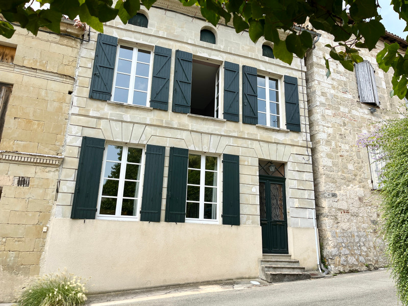 Maison à vendre à Lauzun, Lot-et-Garonne - 283 500 € - photo 1