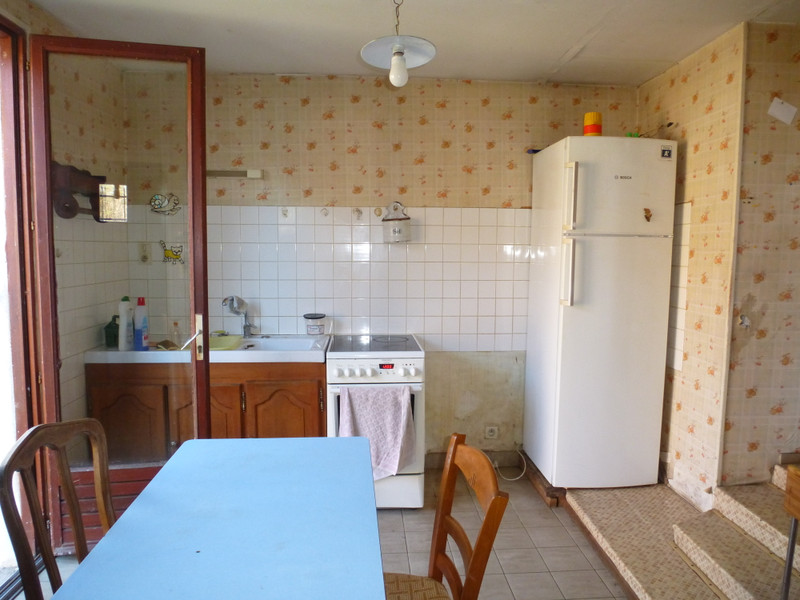 French property for sale in Parnac, Indre - €88,000 - photo 6