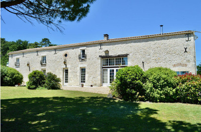 Maison à vendre à Eynesse, Gironde, Aquitaine, avec Leggett Immobilier