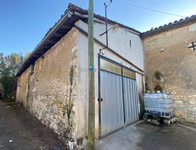 Maison à vendre à Chazelles, Charente - 78 000 € - photo 8
