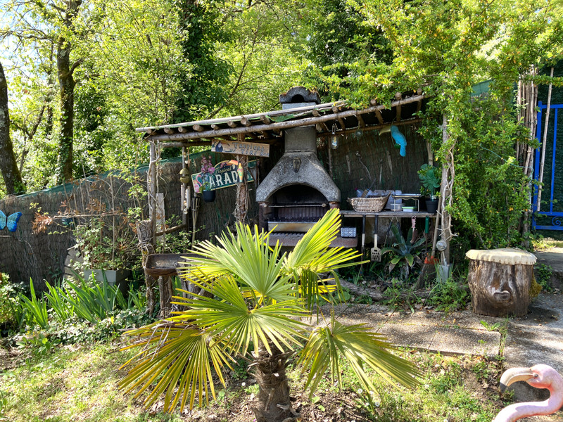 French property for sale in Gouex, Vienne - €129,000 - photo 2