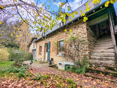 Maison à vendre à Montgibaud, Corrèze, Limousin, avec Leggett Immobilier