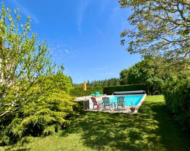 French property for sale in Lauzun, Lot-et-Garonne - €495,000 - photo 1