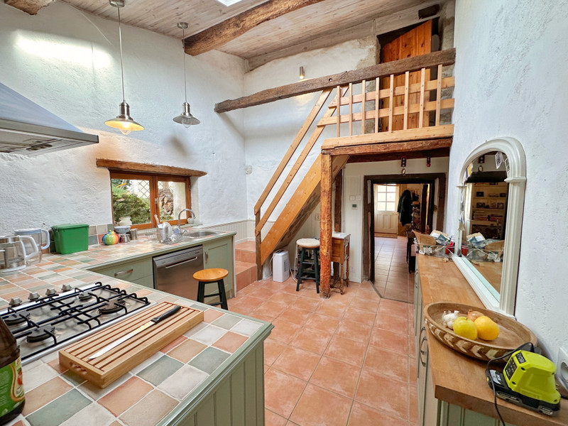 French property for sale in Bonnes, Charente - €150,000 - photo 3