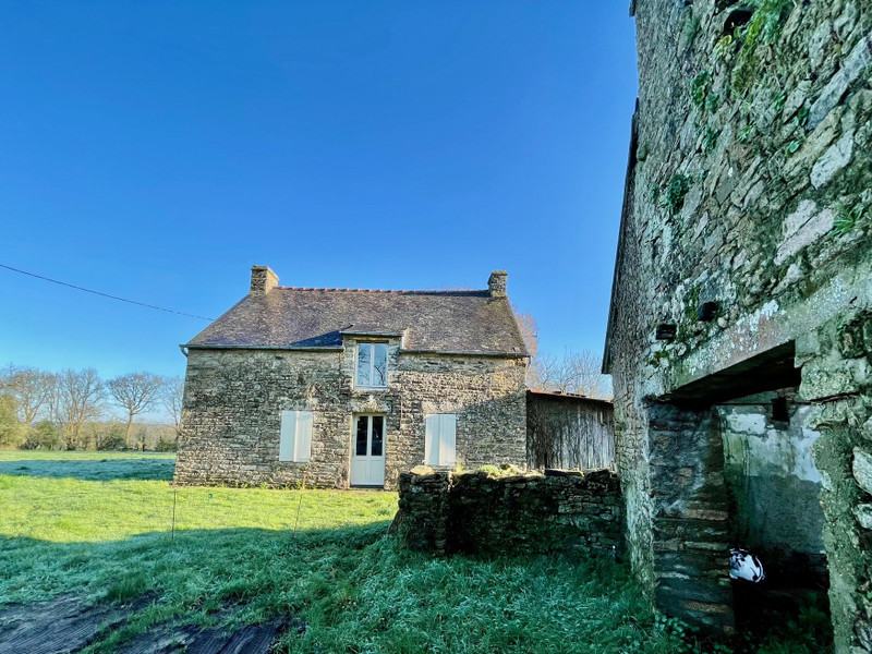 French property for sale in Molac, Morbihan - €162,000 - photo 1