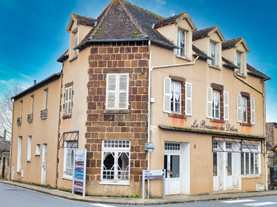 Maison à vendre à Chaillac, Indre, Centre, avec Leggett Immobilier