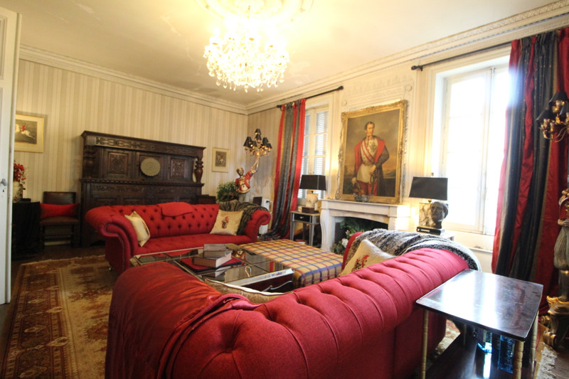 French property for sale in Confolens, Charente - €249,000 - photo 2