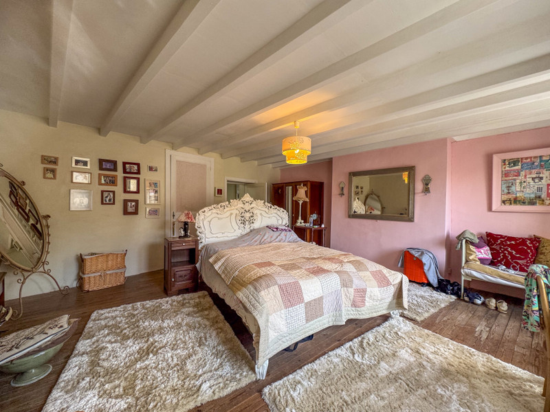 French property for sale in Saint-Paul-en-Gâtine, Deux-Sèvres - €82,500 - photo 5