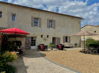 Propriété à vendre à Saint-Romain-la-Virvée, Gironde - 412 340 € - photo n°2