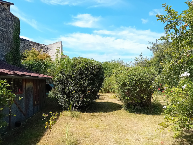 French property for sale in Sos, Lot-et-Garonne - €130,000 - photo 9