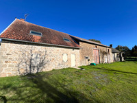 Maison à vendre à Le Grand-Bourg, Creuse - 141.700 € - photo 1
