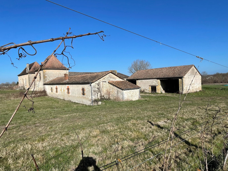 French property for sale in Bergerac, Dordogne - &#8364;750,480 - photo 2