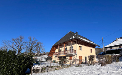 Ski property for sale in  - 620 000 €