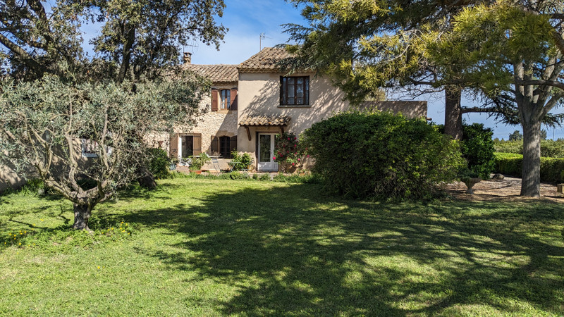 French property for sale in Cavaillon, Vaucluse - €450,000 - photo 2