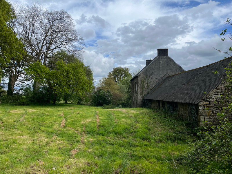 French property for sale in Lignol, Morbihan - €88,000 - photo 1