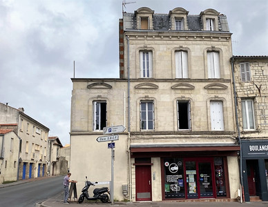 à vendre à Rochefort, Charente-Maritime, Poitou-Charentes, avec Leggett Immobilier