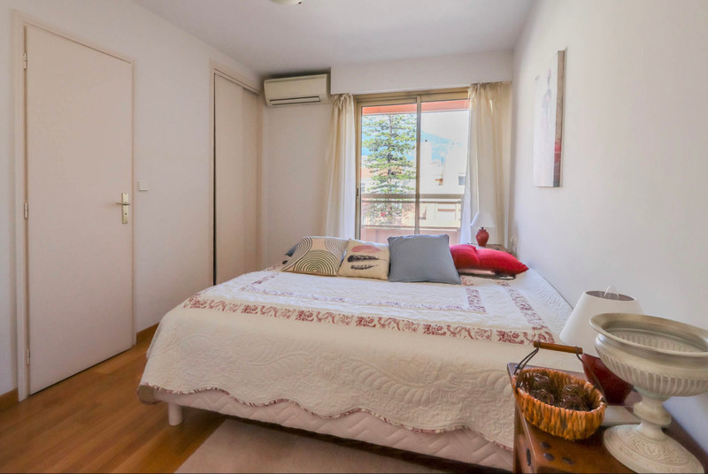 French property for sale in Menton, Alpes-Maritimes - €740,000 - photo 2