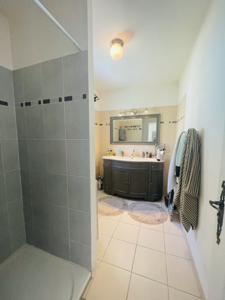 French property for sale in Bagnols-en-Forêt, Var - €485,000 - photo 3