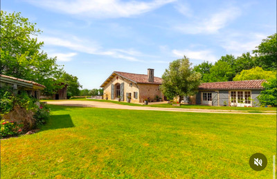 French property for sale in Bazas, Gironde - €760,000 - photo 1