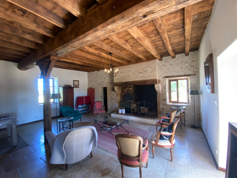 French property for sale in Marçais, Cher - €360,400 - photo 1