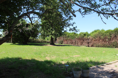 French property for sale in Igé, Orne - €119,000 - photo 7