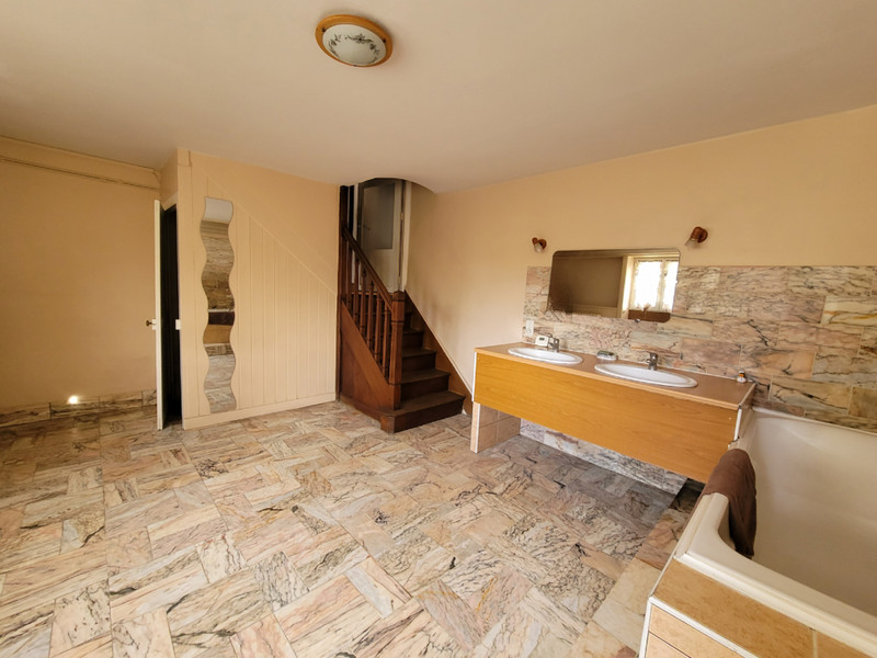 French property for sale in Chabanais, Charente - €141,700 - photo 13