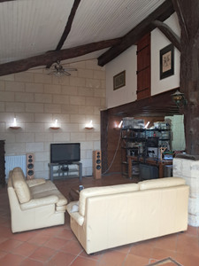 French property for sale in La Lande-de-Fronsac, Gironde - €371,000 - photo 14