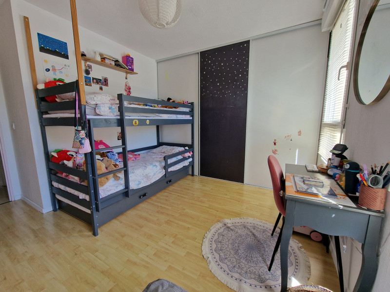 French property for sale in Talence, Gironde - €349,750 - photo 11