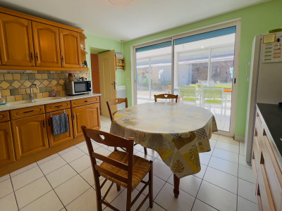 French property for sale in Saint-Jean-de-Sauves, Vienne - €110,600 - photo 4