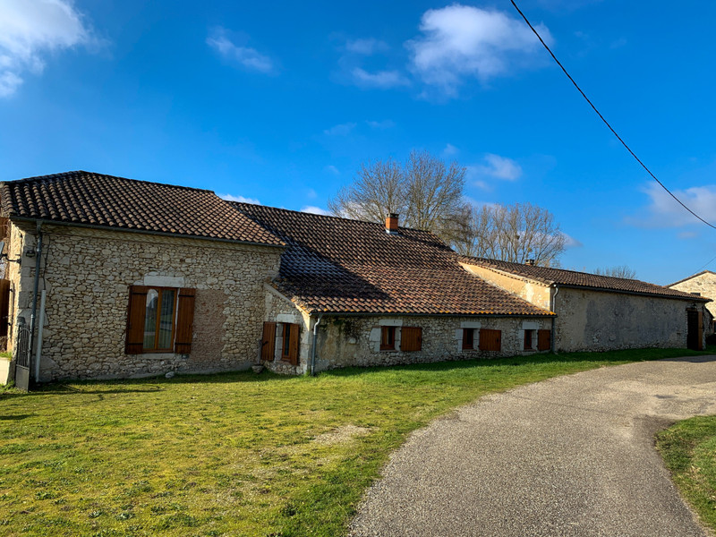 House for sale in Duras LotetGaronne Stone house and barn conversion with views situated