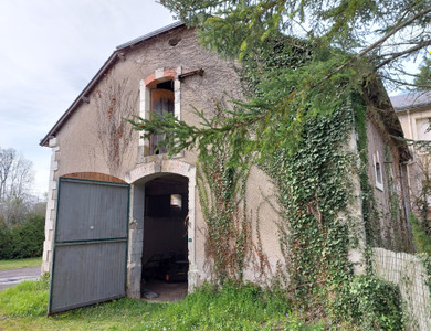 French property for sale in Villeloin-Coulangé, Indre-et-Loire - €80,000 - photo 5