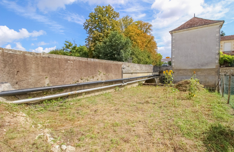 House for sale in Richelieu IndreetLoire Spacious 5 bedroom town