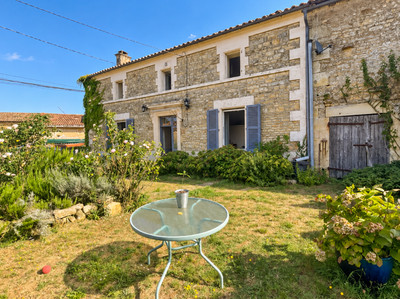 house for sale in Deux-Sèvres
