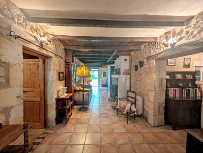 French property for sale in Messac, Charente-Maritime - €339,200 - photo 2