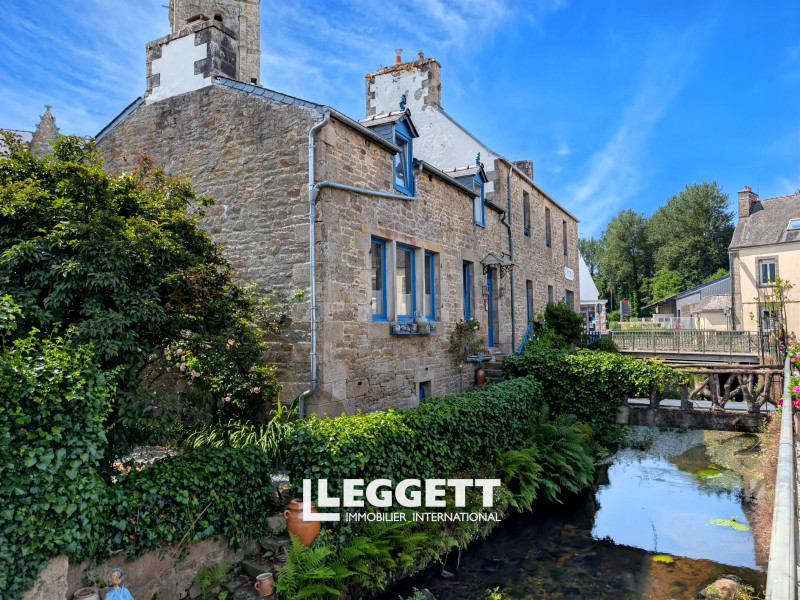 Maison 31 pièce(s), GUERLESQUIN