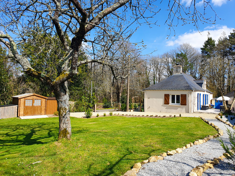 House for sale in Baud Morbihan OFFER ACCEPTED Charming house and