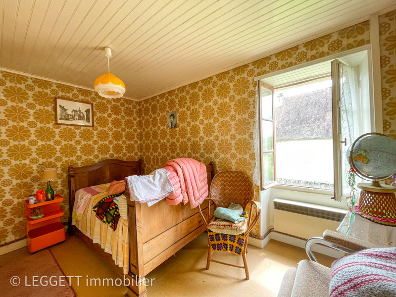 French property for sale in Pinsac, Lot - €152,000 - photo 12