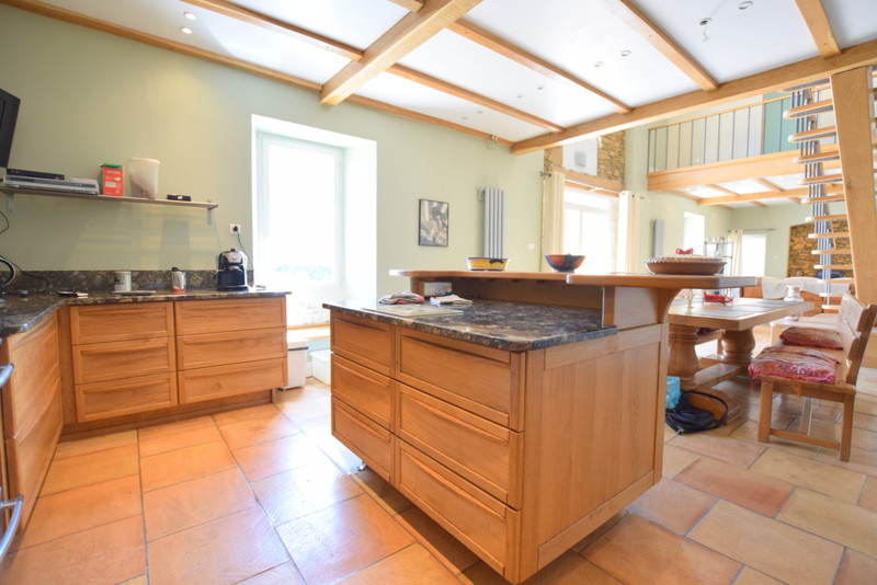 French property for sale in Lodes, Haute-Garonne - €349,000 - photo 6