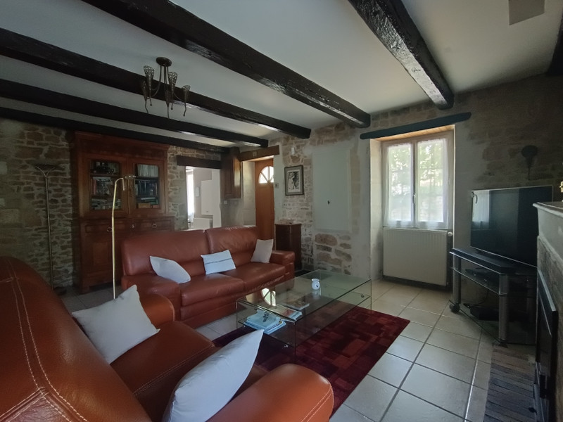 French property for sale in Bioussac, Charente - €194,000 - photo 3