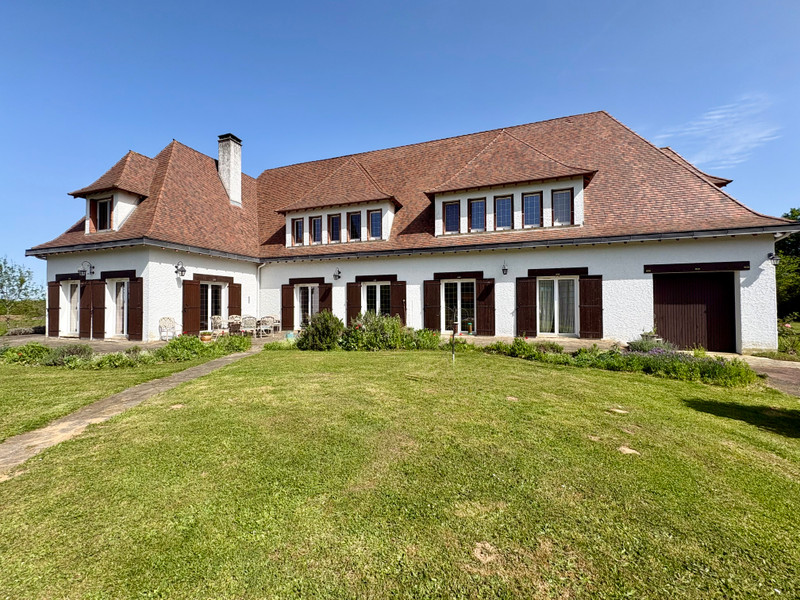 Propriété à vendre à Saint-Jory-de-Chalais, Dordogne - 583 000 €